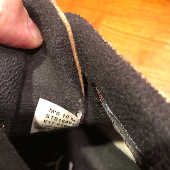 Sperry Thinsulate Boots - Picture 5 of 7